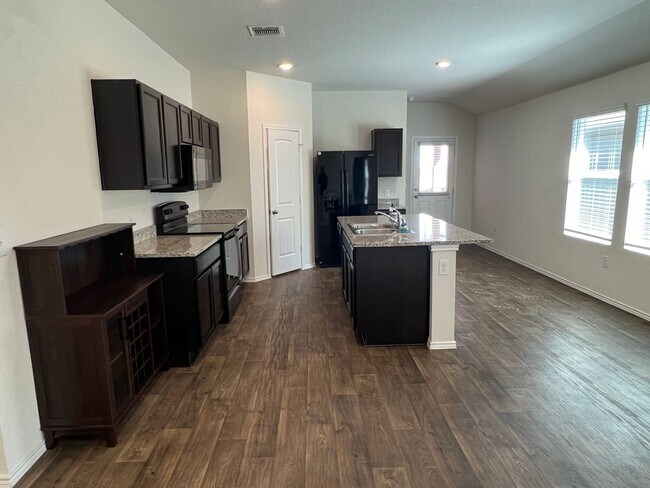 11902 Pyrite Rd