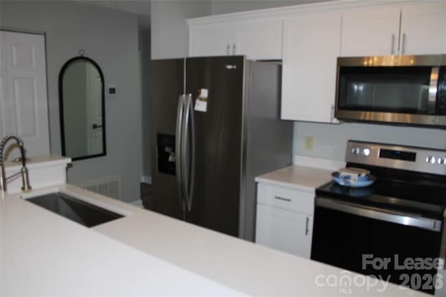Photo - 17919 Kings Point Dr Unit E