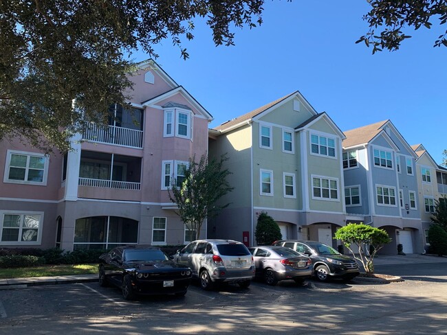 Full upgraded beautiful 2 Bed 2 Bath Condo. - Full upgraded beautiful 2 Bed 2 Bath Condo.