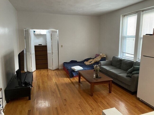 Photo - 1427 Commonwealth Ave Unit 204