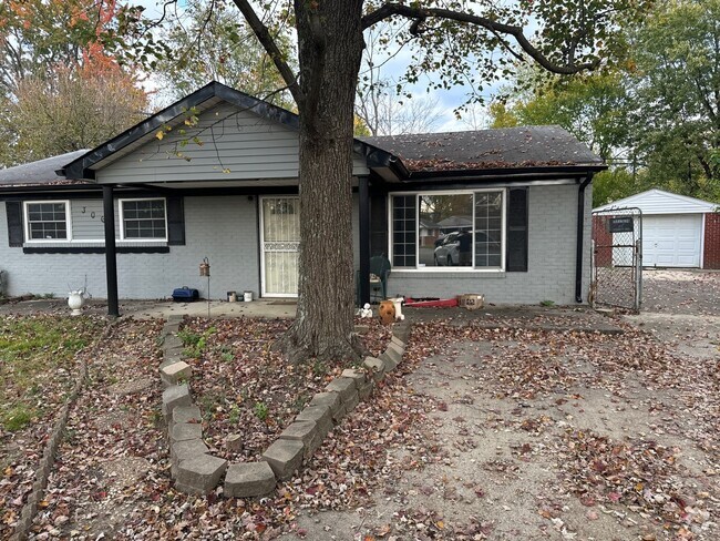 Building Photo - 306 Hillside Ln Rental