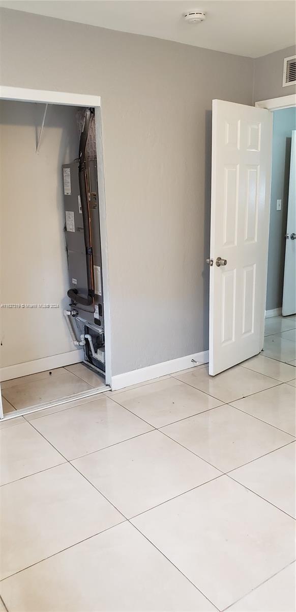 Photo - 3 bedroom in Hollywood FL 33023