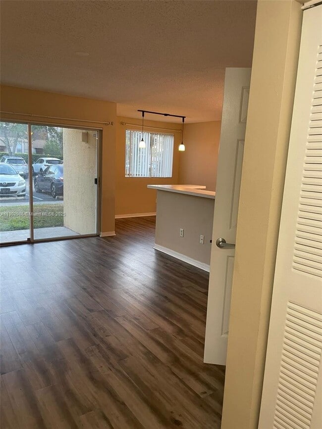 Photo - 2640 S University Dr Unidad 113