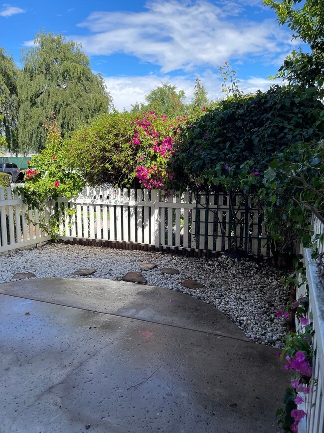 Photo - 4529 Colfax Ave Unidad Apt 102