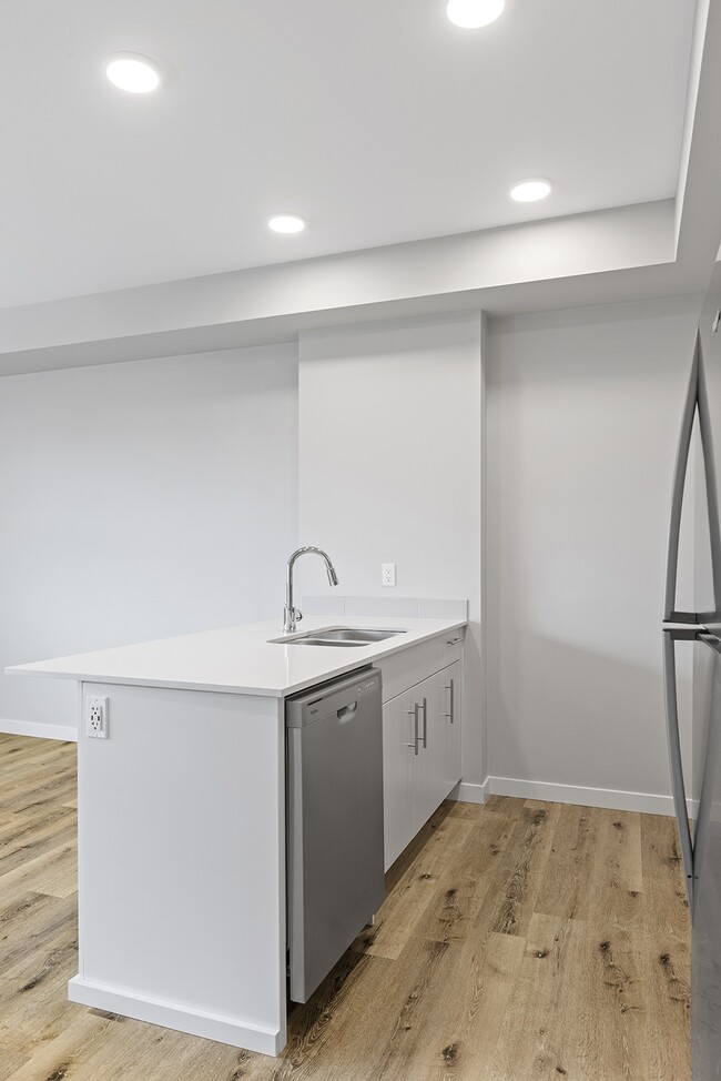 Photo - Marakai - Corporate Unit C111-D