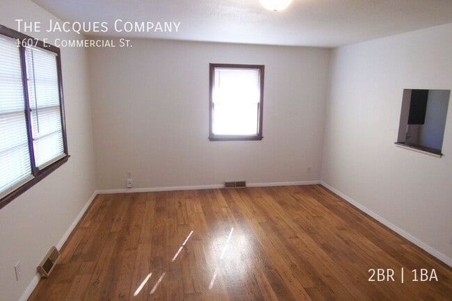 Photo - 1607 E Commercial St