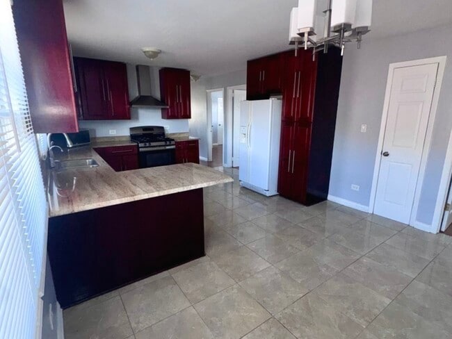 Photo - 43 W Ann St Unit 3