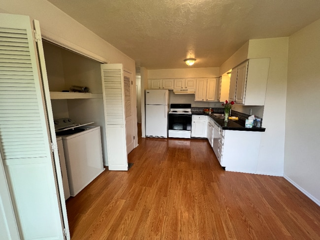 Photo - 4570 S 200 E Unit 10A