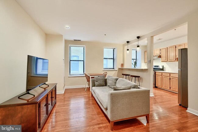 Photo - 1444 W St NW Apartment Unit 106