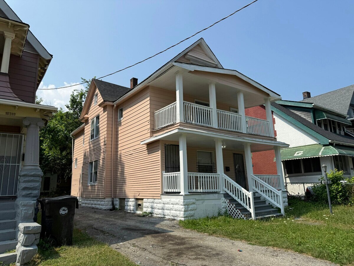 Photo - 10314 Adams Ave