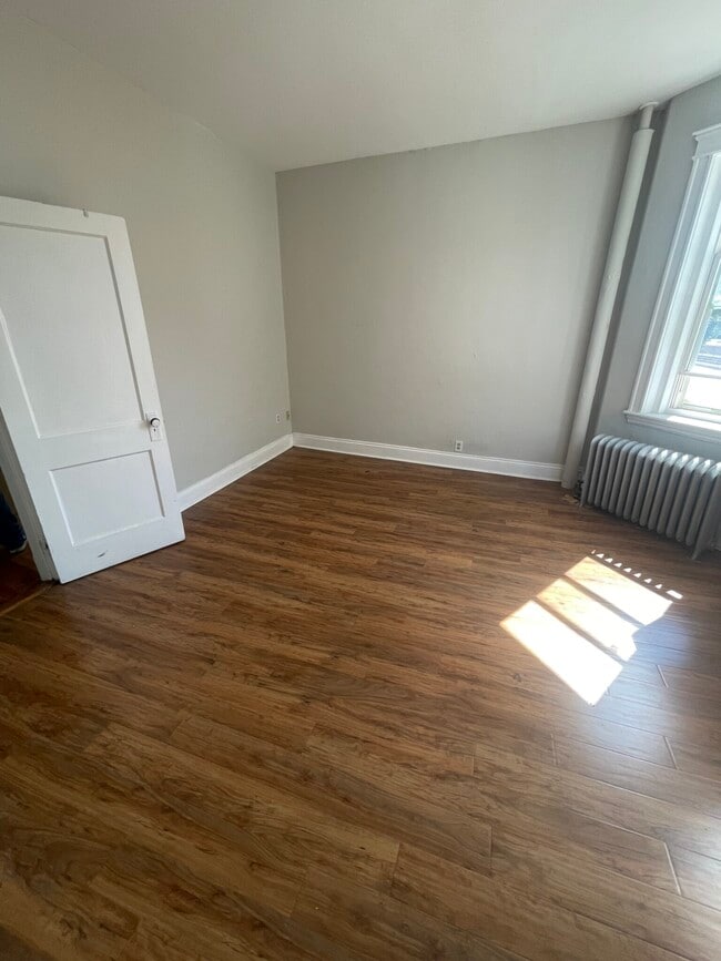 Photo - 1186 Commonwealth Ave Unidad #1