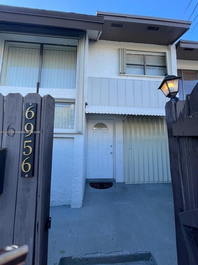 Photo - 6956 SW 111th Pl Townhome