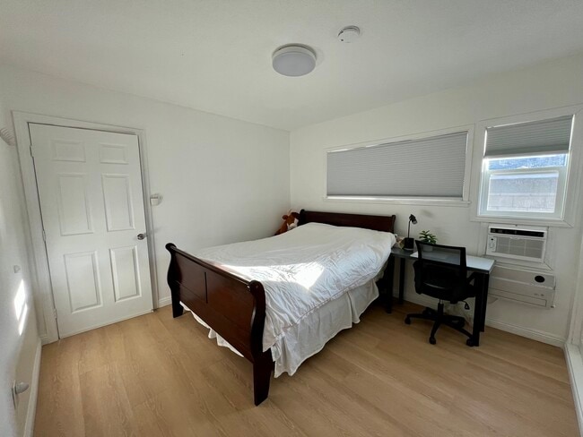 Photo - 16108 Flamstead Dr