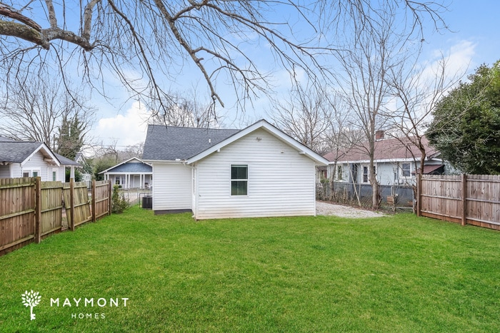 Photo - 318 Bailey St