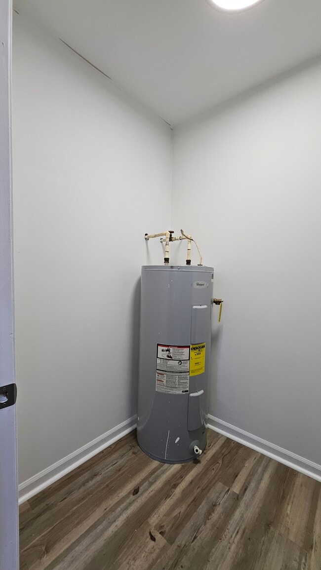 Photo - 5105 Bradley St NW Unit 5105