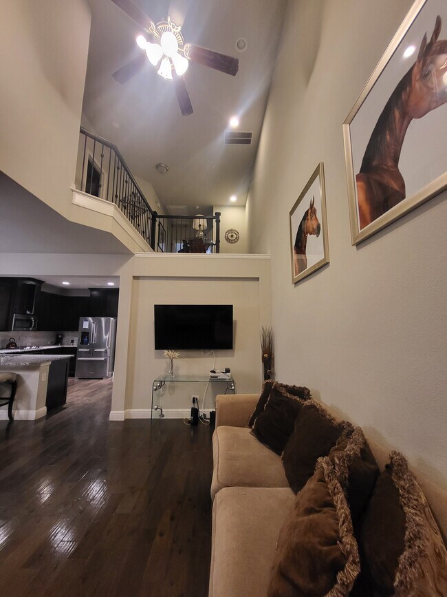 4671 Dozier Rd Townhome Townhome Rental in Carrollton TX