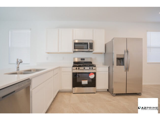 Photo - Move-In Ready Modern 3/2 in Avondale's Most Sought-After Community.