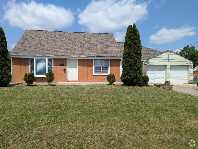 Building Photo - 925 Scott Rd Rental