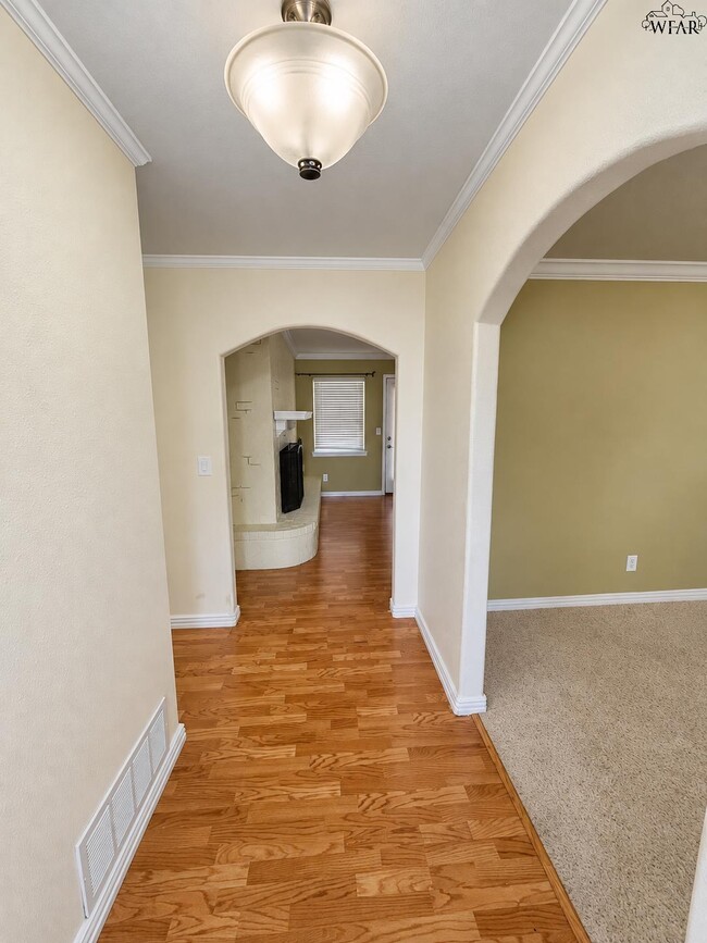 4509 Lisa Ln