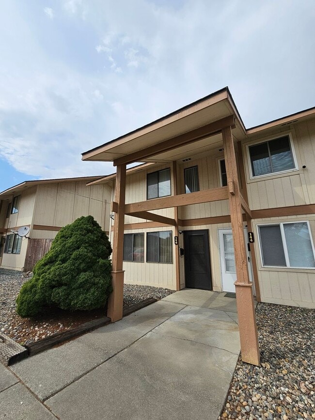 North Richland Area with short commute to ... - North Richland Area with short commute to ... House