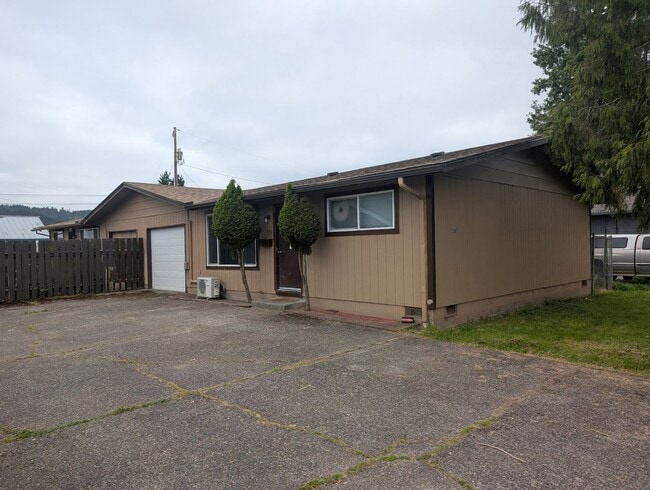 Building Photo - 9996 - Procurement Properties Unit 926 Juniper