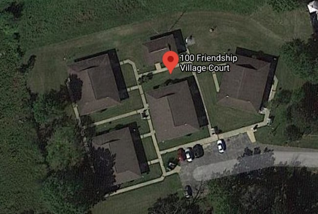 Building Photo - 100 Friendship