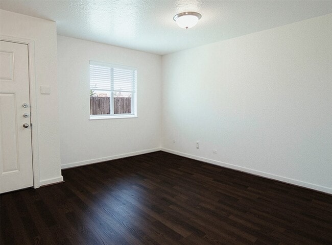 Building Photo - 21155 Gosling Rd Unit 7C