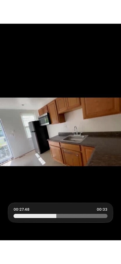 Photo - 2540 Francis St