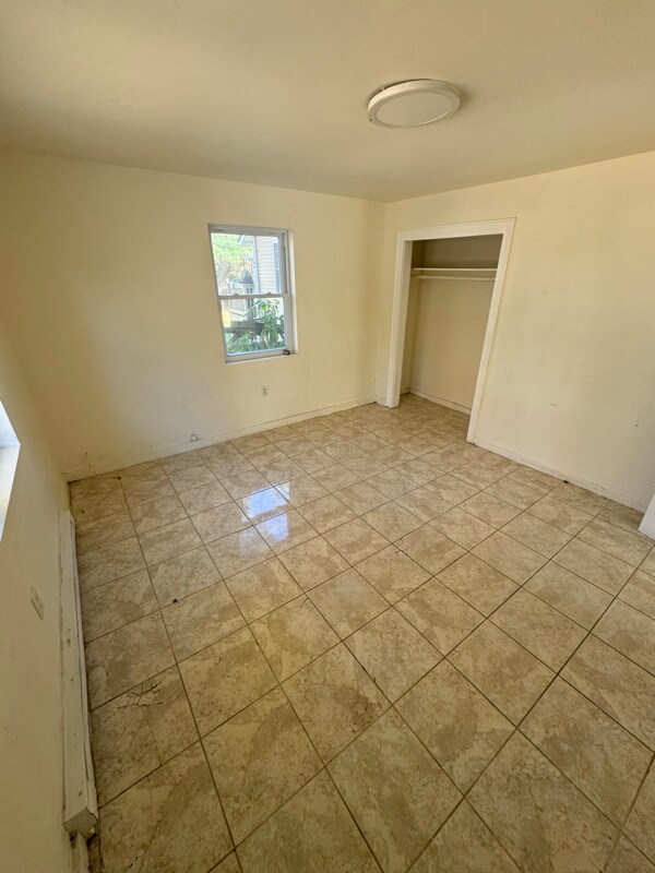 Photo - 27 Hillside Ave Unit 3