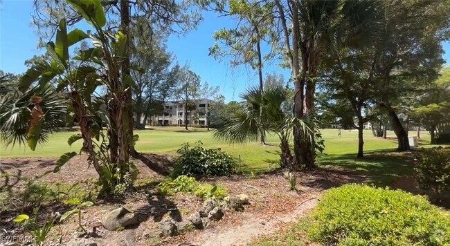 Building Photo - 180 Turtle Lake Ct Unit 101-A Rental