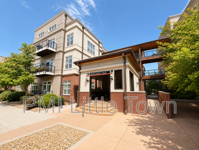 Building Photo - 5677 S Park Pl Unit 104D