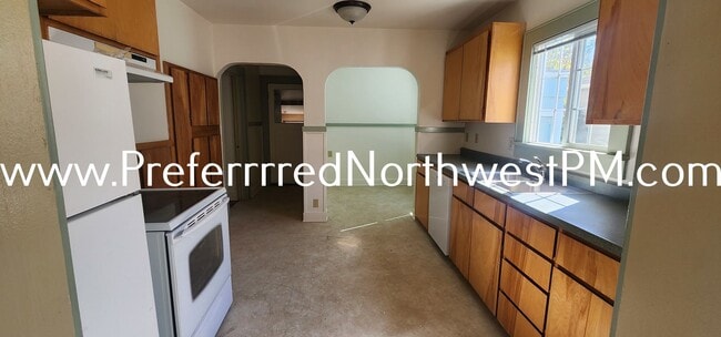 84 E 19th Ave