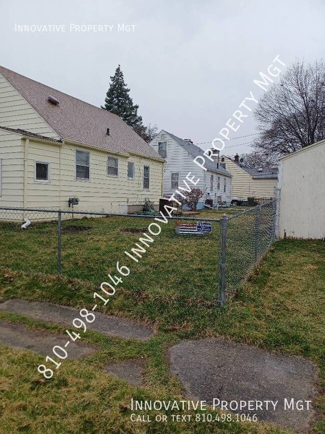 Photo - 2413 Mountain Ave
