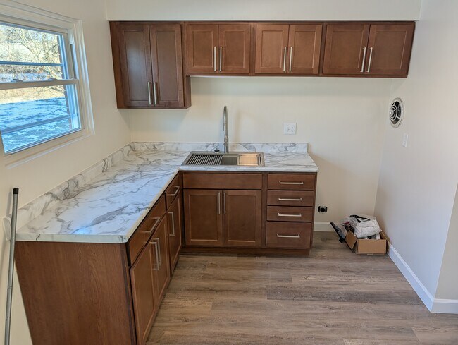 Photo - 1213 N Indiana St Unidad 2