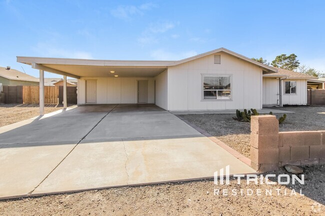 Building Photo - 13313 W Sierra Vista Dr Rental