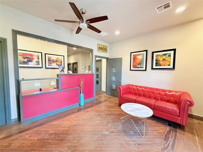 Photo - 6903 NW 122nd St