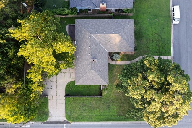Photo - Mid-Century 3 Bedroom in Pine Valley Estates