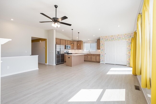 Photo - 11035 Woodmont Wy