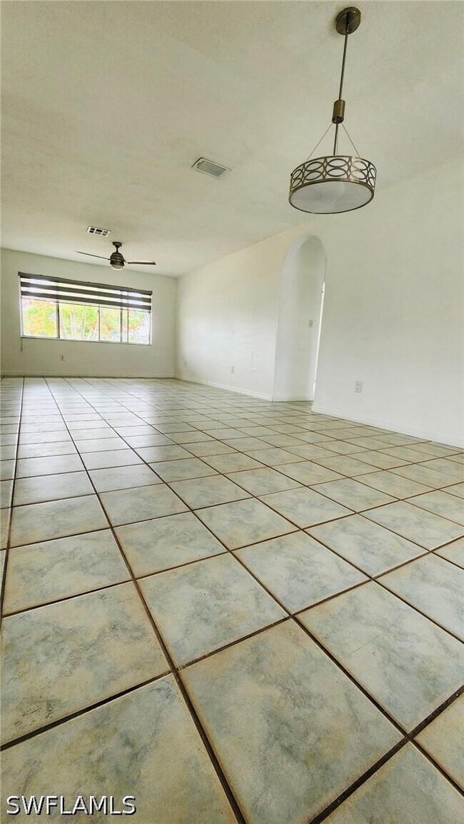 Photo - 17188 Lee Rd