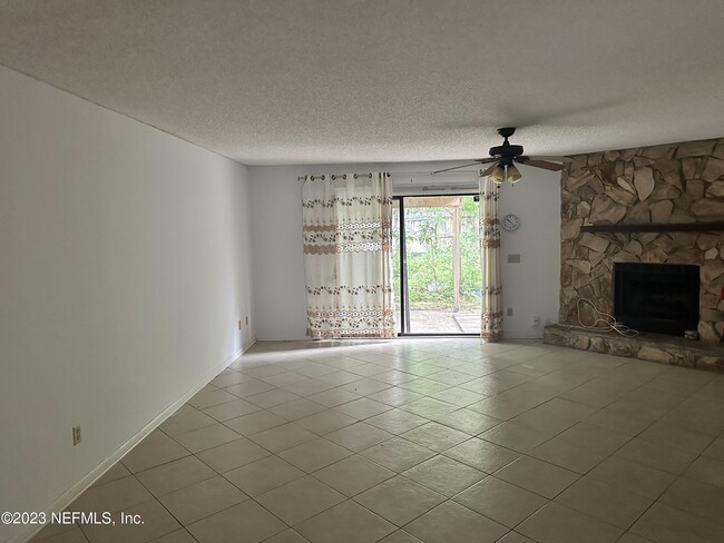 Photo - 4422 Winderbrook Ct