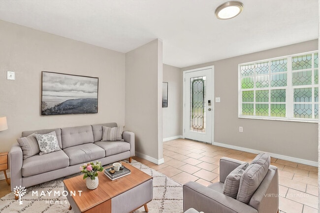 Photo - 7827 Butler Ave