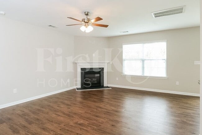 Photo - 2637 Cider Ridge Rd