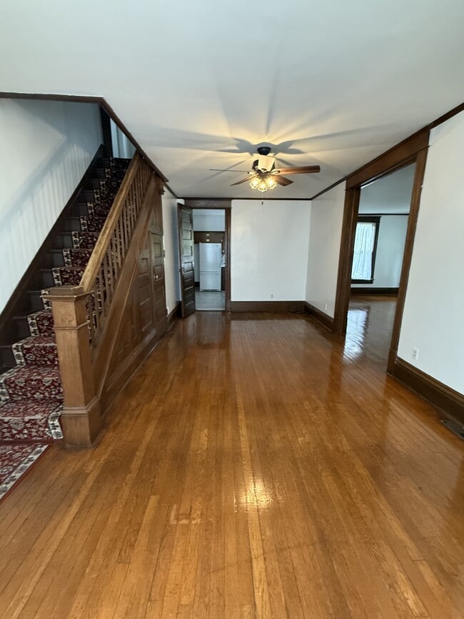 Photo - 1819 Northwestern Ave