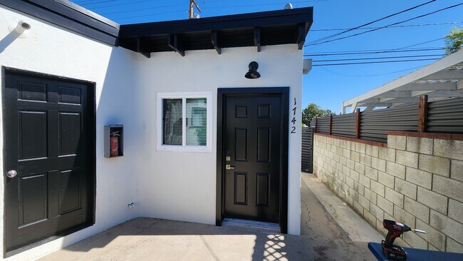 Photo - 1740 N Hollywood Way Apartment Unit 1740 N Hollywood way 1742