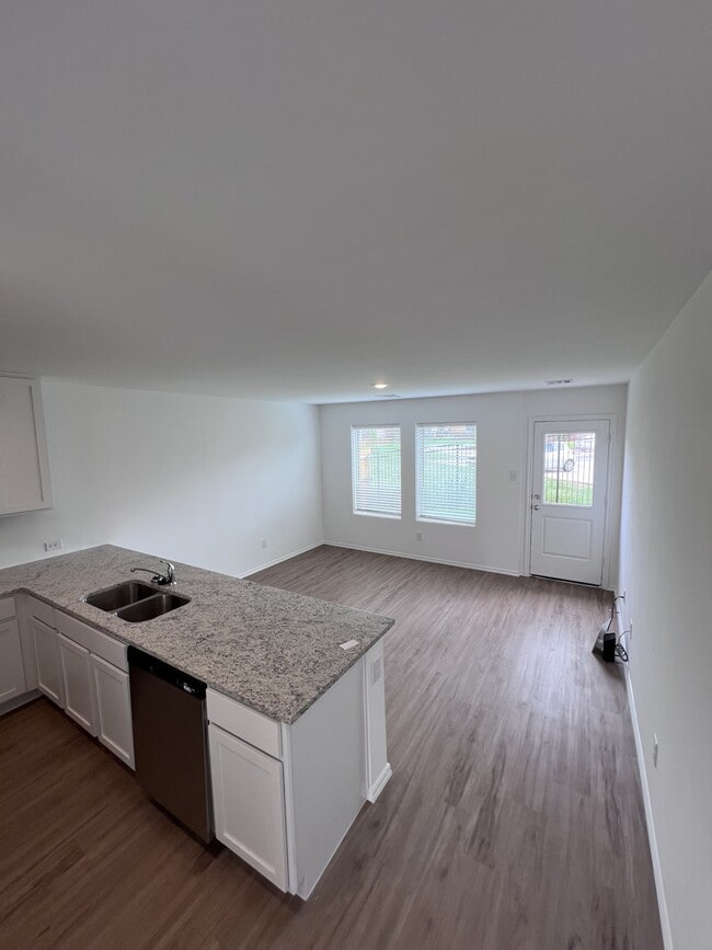 Photo - 2317 Wolford Ct