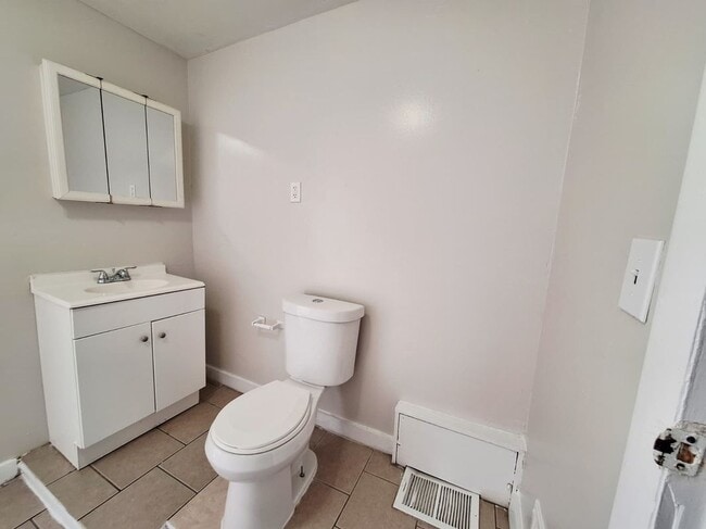 Photo - 241 W Ivy St Unidad #3