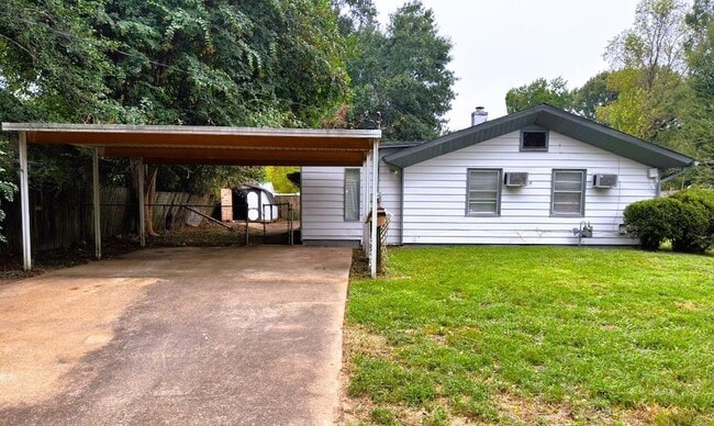 4841 Marcel Ave