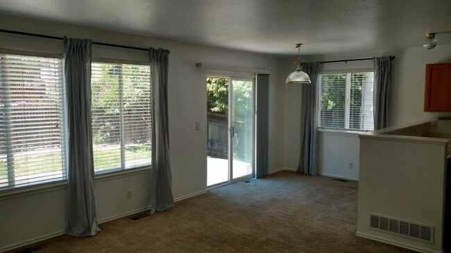 Photo - 3082 E 106th Pl