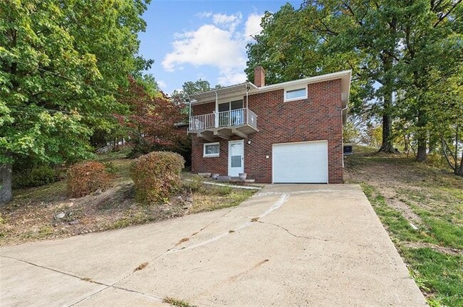 Building Photo - 8966 Knoll St