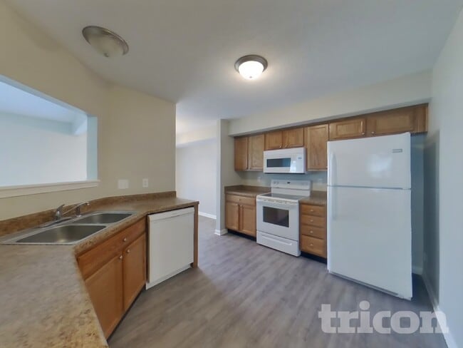 Photo - 10992 Cedar Pine Dr